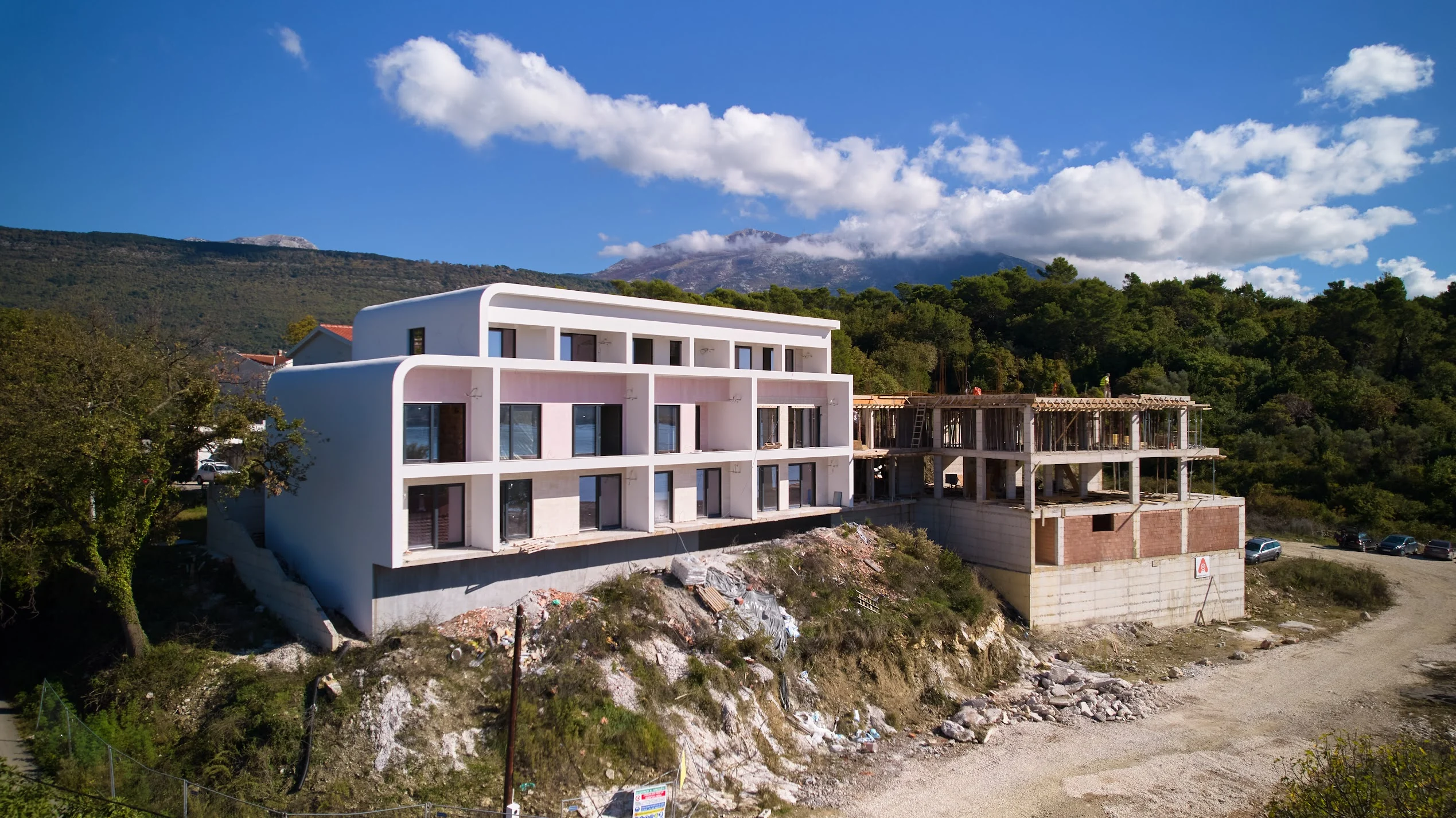 1BR in House by the Sea Luxury Apartments 