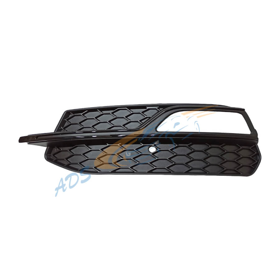 Rūko žibinto grotelės S-Line Kairė pusė Audi A3 8V 2012 - 2015