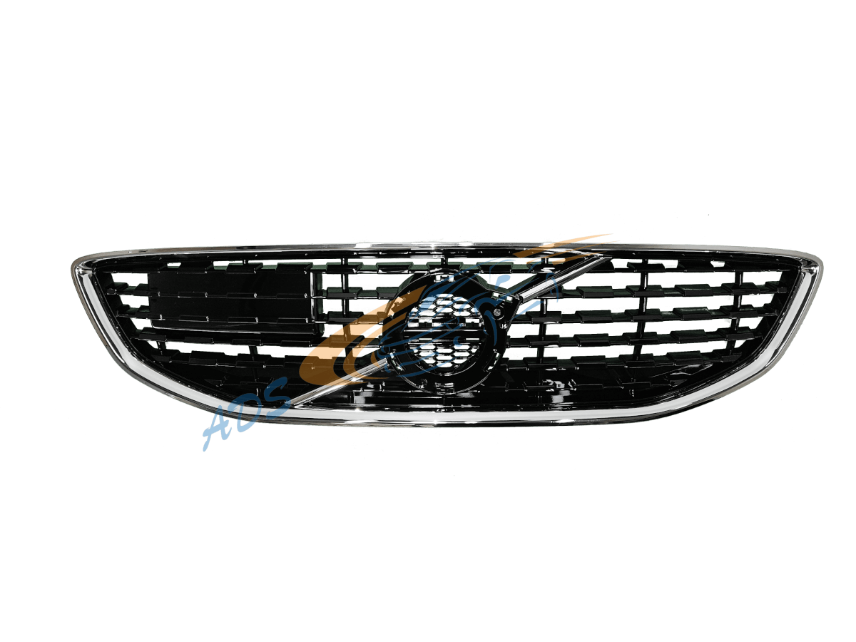 Grotelės R-Design Su ACC Volvo V40 2016 - 2019