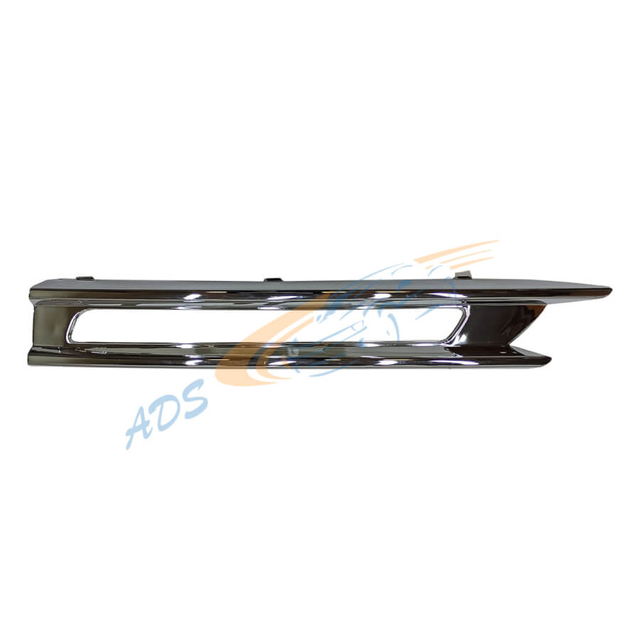 Priekinio bamperio apdaila Dešinė pusė Mercedes-Benz ML W166 2011 - 2014