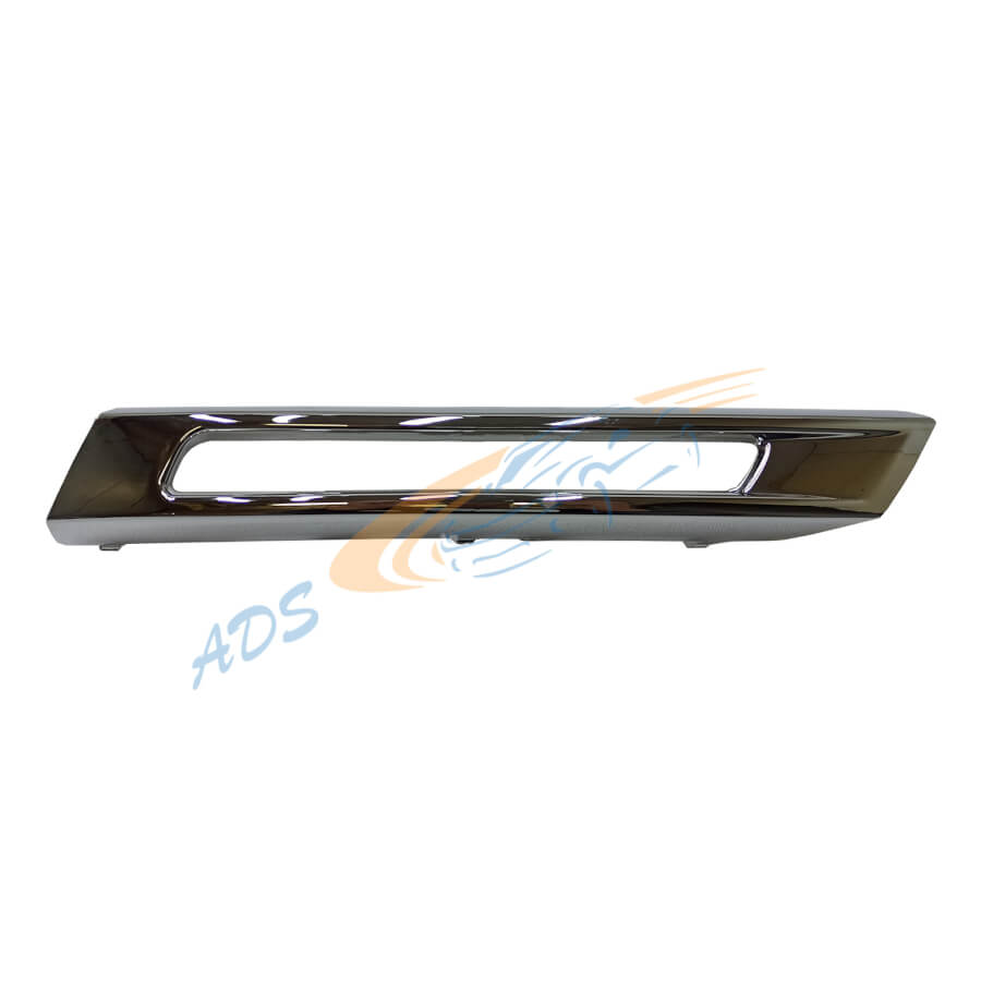 Priekinio bamperio chromuota juosta Dešinė pusė Mercedes-Benz ML W166 2011 - 2014