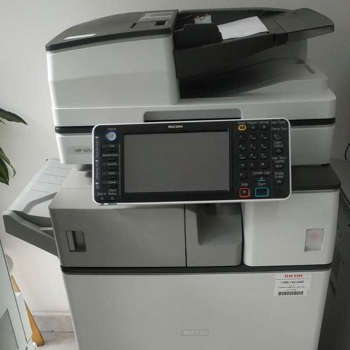 RICOH COLOR MPC 5503  IDEAL PARA OFICINAS, CIBER Y EMPRESAS