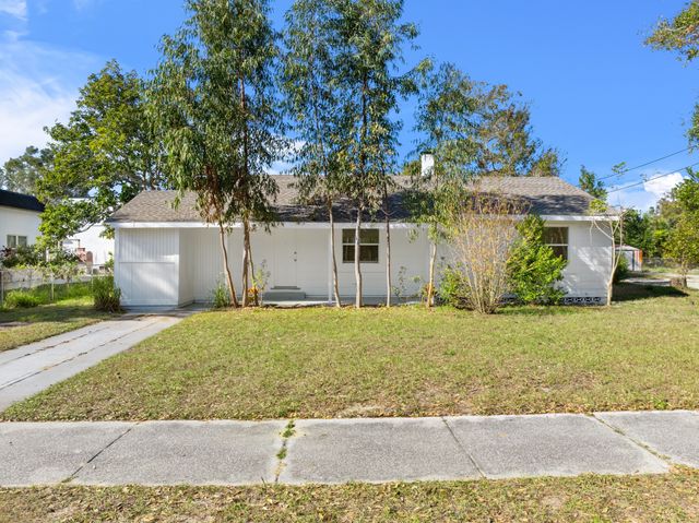 514 S 7th St, Lake Wales, FL 338532