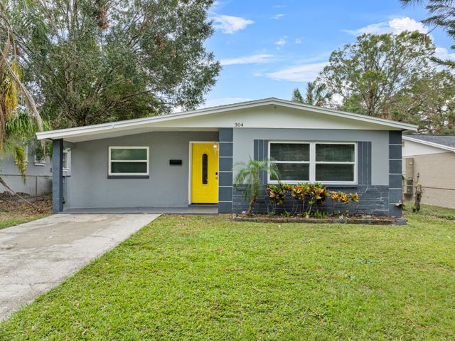 304 West Fern5