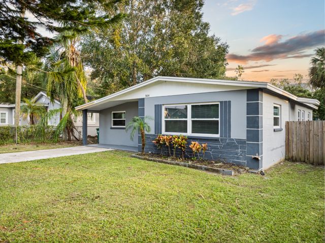 304 West Fern Street1