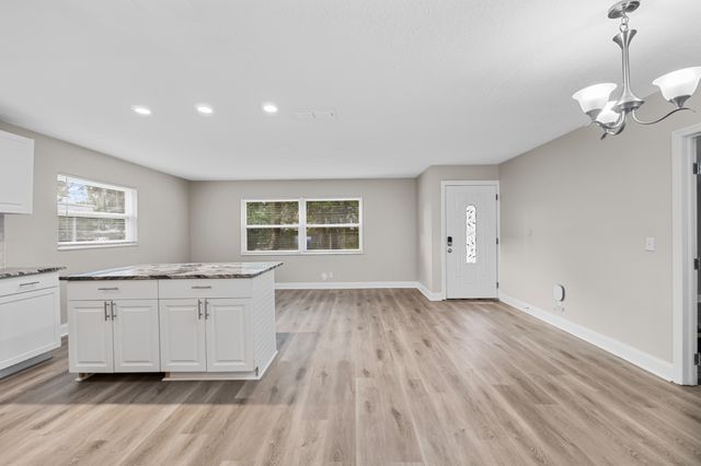 304 West Fern Street32