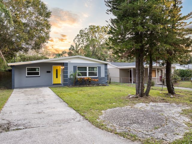 304 West Fern Street3