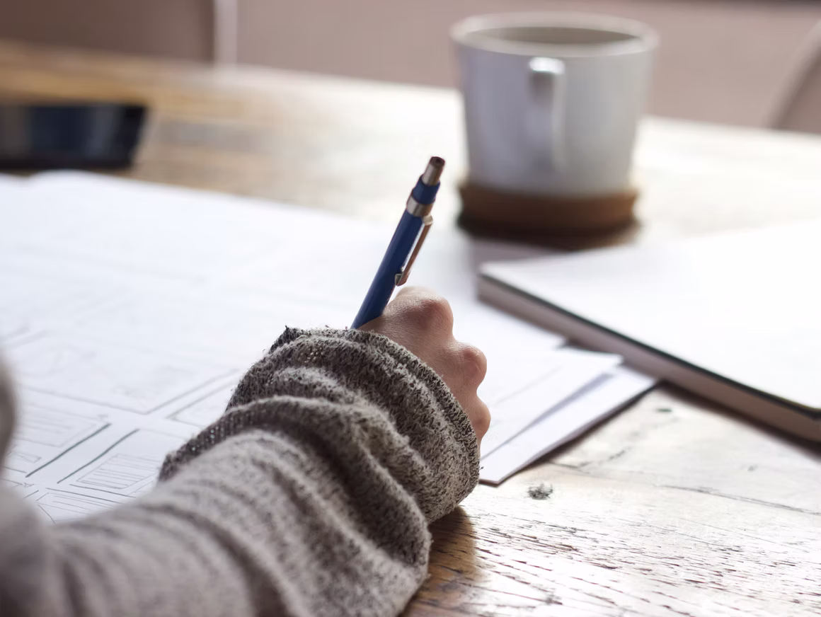 Adapting Writing Styles to Appeal to Different Audiences: A Discussion with Laura Mauro