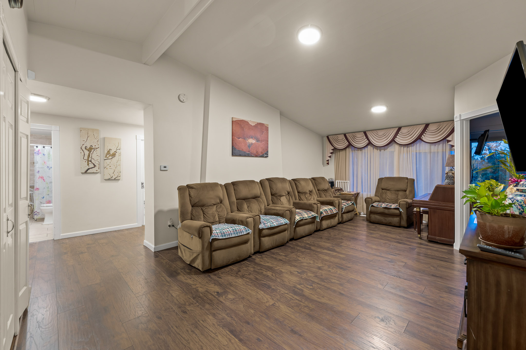 In Home Loving Care Llc | What Makes Us Different? 