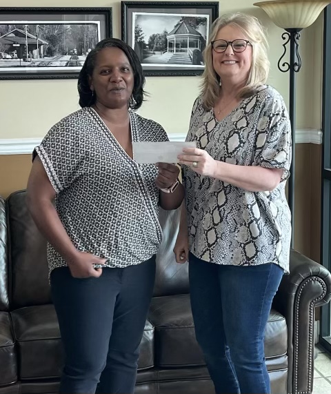 Local Community Comes Together to Support Kids: La-Z Boy Grants Generous Support to Afterschool and Summer Tutoring Program-May 2023