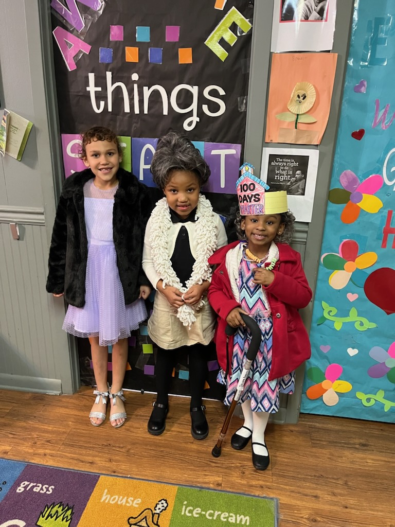 🎉 Celebrating the 100th day of school with style!