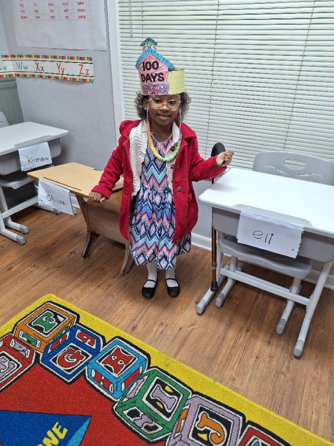 🎉 Celebrating the 100th day of school with style!