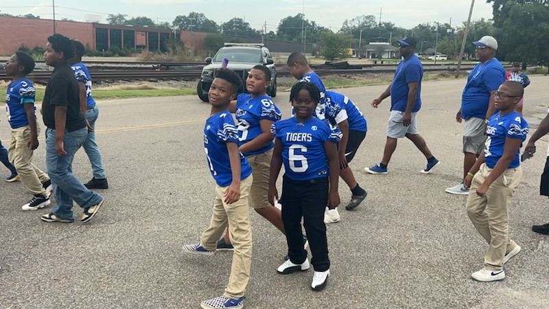 Honoring Our Pee Wee Football Stars!