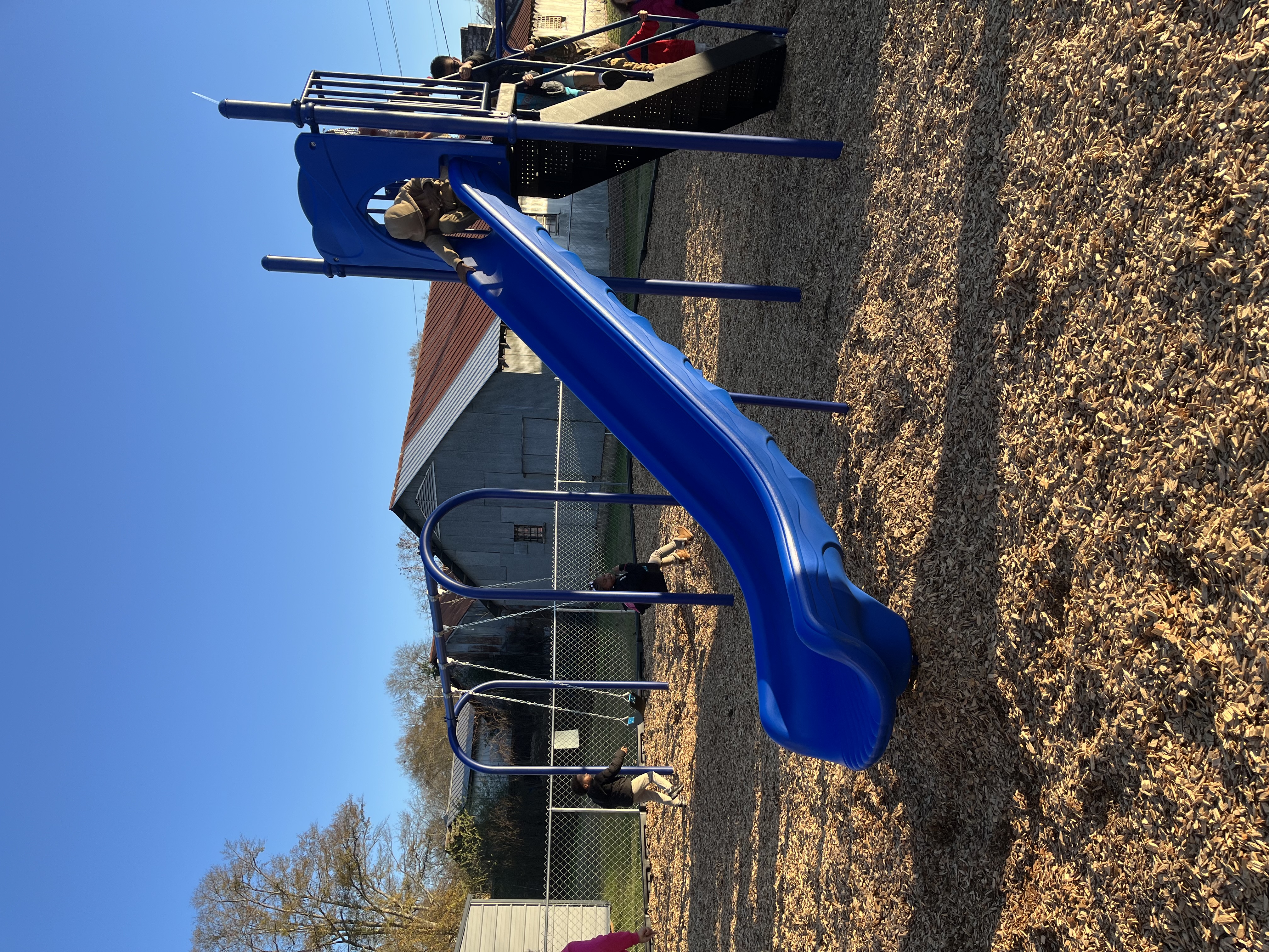 ❄️ Winter Fun on the New Playground!