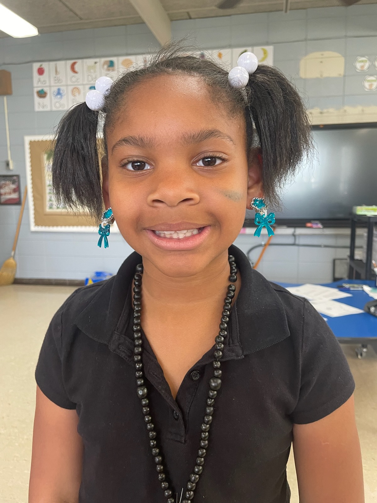 Brooklee Robinson got earrings and necklace for growth on her Star Math Test!