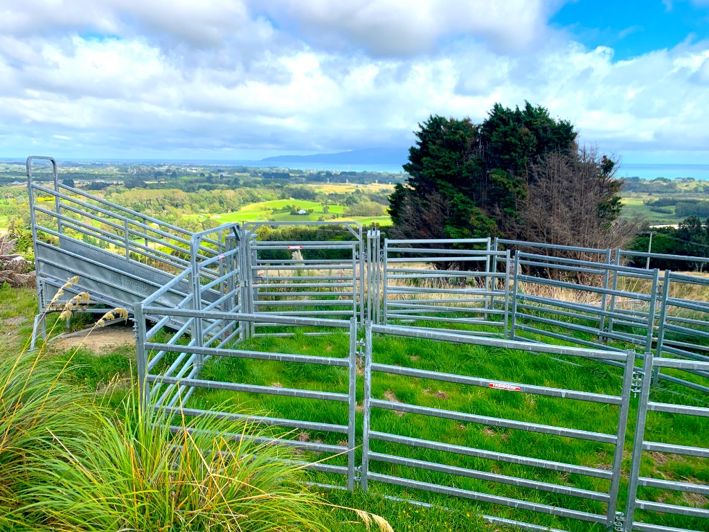 Ag Assist - FARMQUIP Cattle Yards