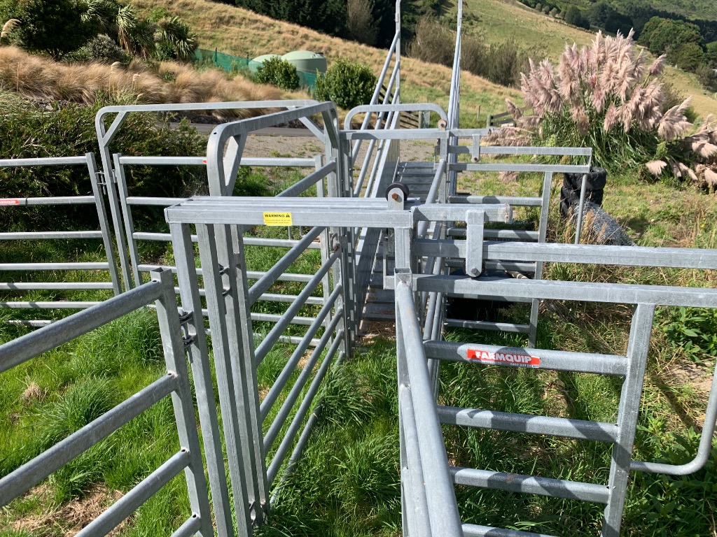 Ag Assist - FARMQUIP Cattle Yards