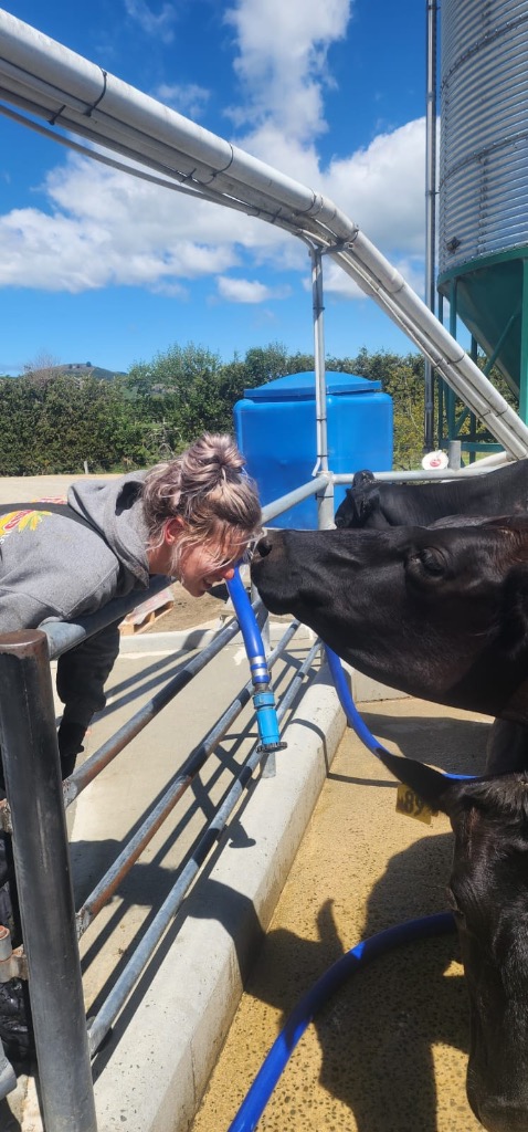 Ag Assist - Angelique Van den Berg