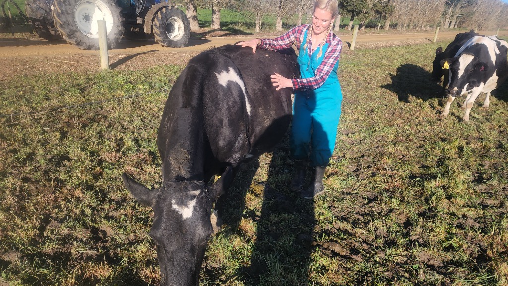 Ag Assist - Angelique Van den Berg