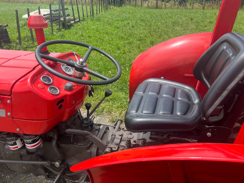 Ag Assist - Massey Ferguson 135 Tractor with Eezemow 155