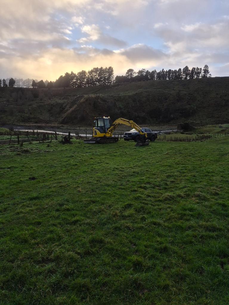 Ag Assist - JDT EARTHWORKS