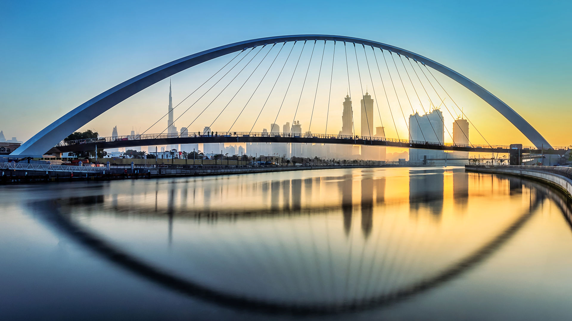 Dubai canal