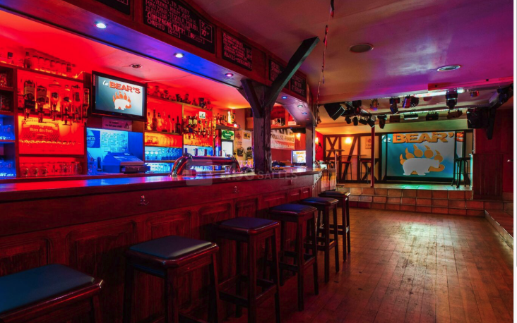 Le Bear's Bar