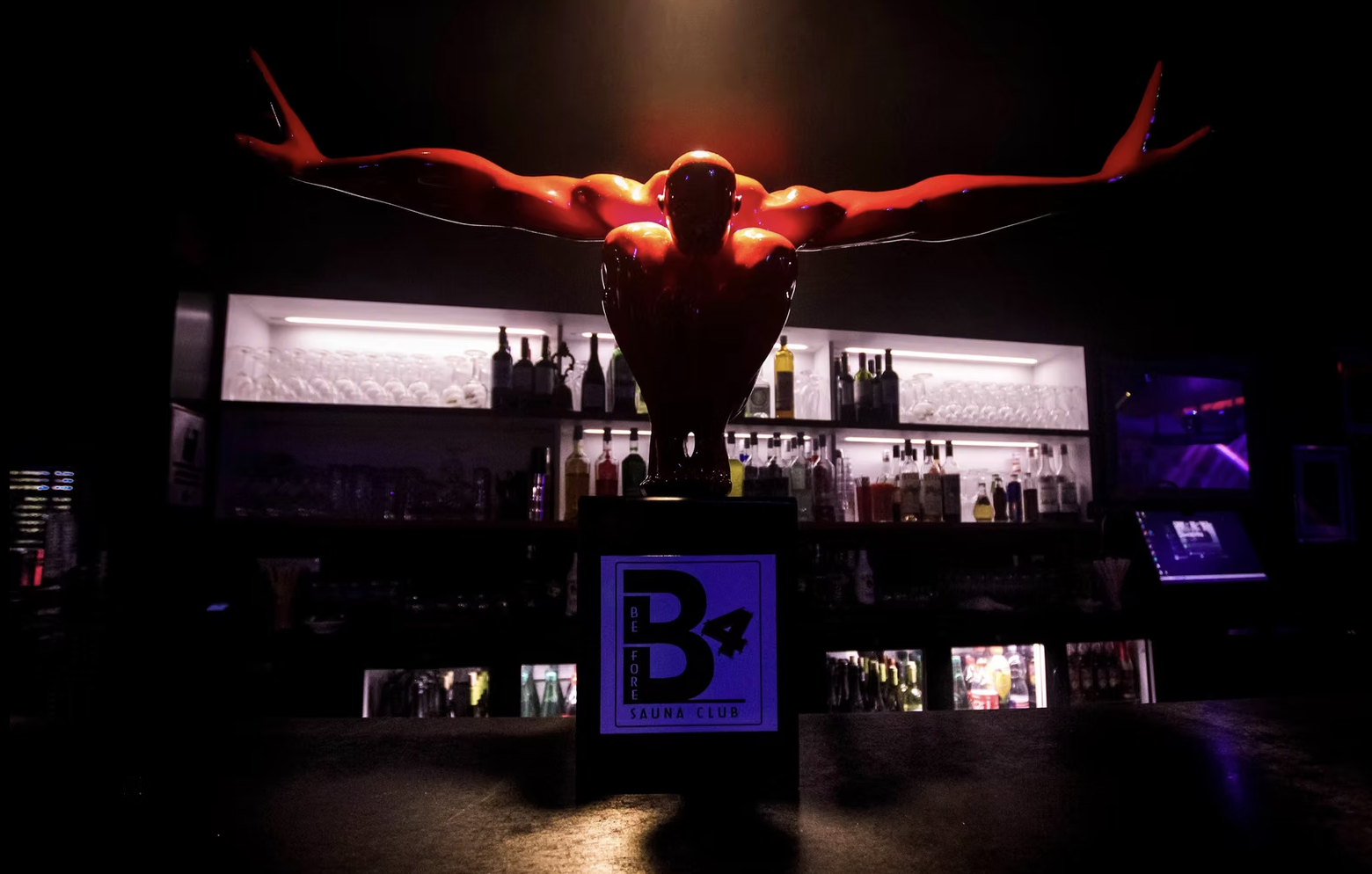 B4 Sauna Club