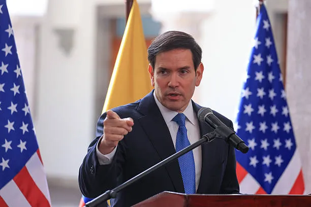 Rubio annuncia nuove designazioni: Washington prepara misure contro la “sinistra radicale”