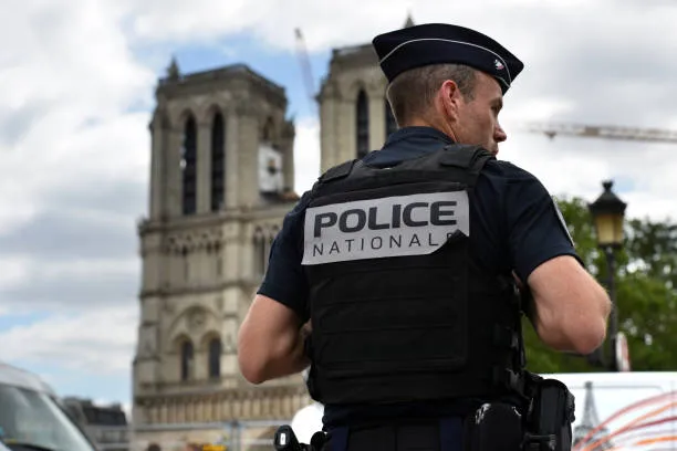 Orrore in Francia, trovati i corpi di cinque neonati nascosti in casa