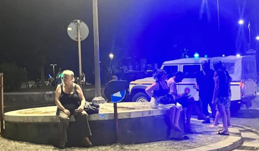 Campi Flegrei, continua l’emergenza dopo il sisma: decine di feriti e verifiche sugli edifici