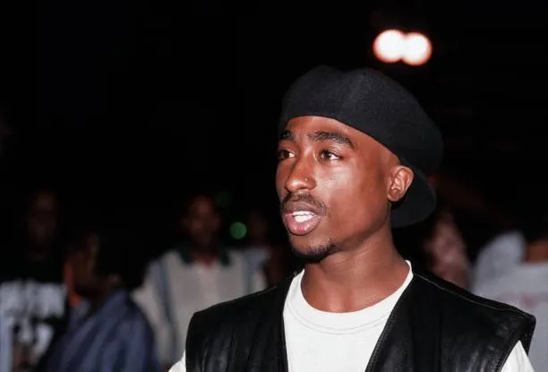 Omicidio Tupac Shakur, la svolta dopo 30 anni: condannato l’ex capo di una gang