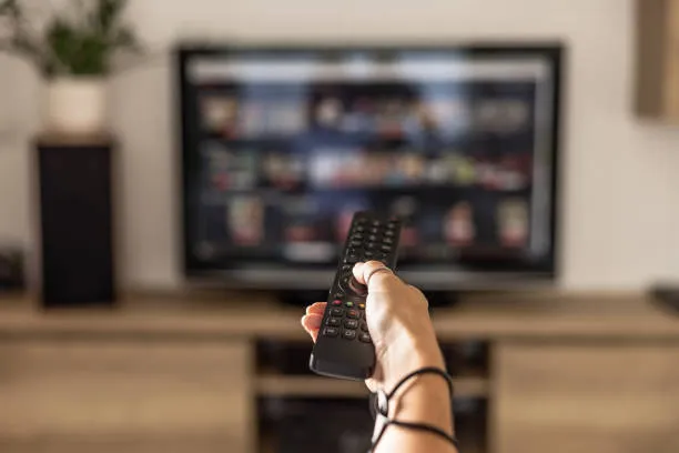 Cina, l’intelligenza artificiale debutta in tv: al via la serie “Hou Xiyou Ji”