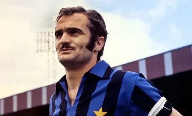 Addio a Sandro Mazzola, è morto a 83 anni il simbolo della Grande Inter