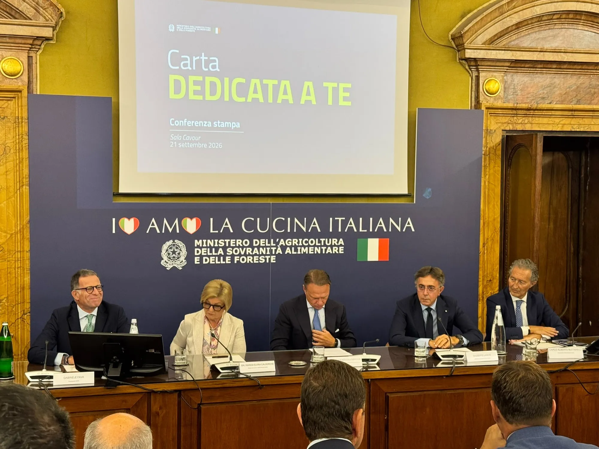 Famiglie, al via il modello biennale della Carta Dedicata a Te: niente nuova domanda per i beneficiari