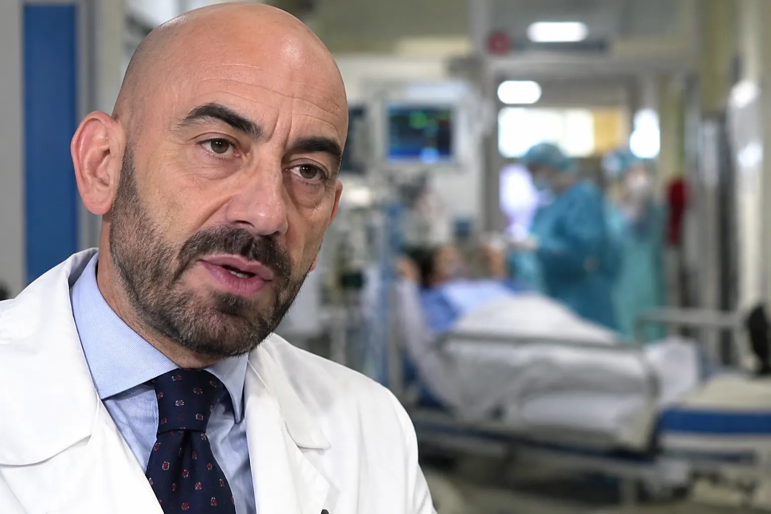 Morbillo, scatta l’allarme in Italia: ricoverati con gravi complicanze, Bassetti “Siamo solo all’inizio”