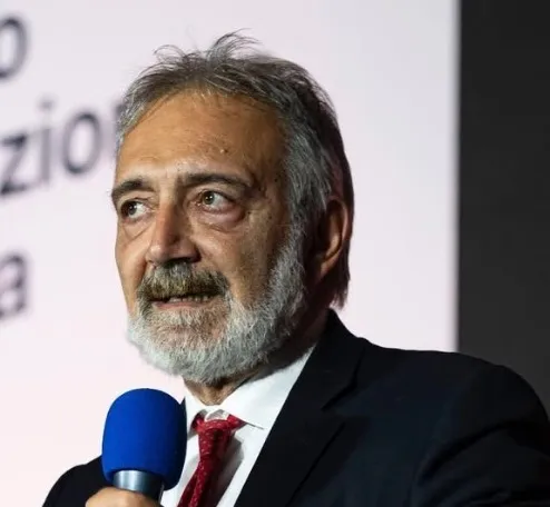 Personale sanitario, Rocca rilancia: «Entro tre anni stipendi allineati all’Europa»