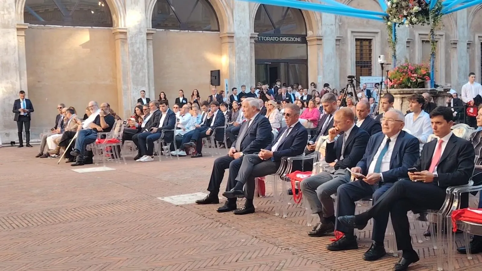     Politica, istituzioni e giovani: torna “60 under 30”