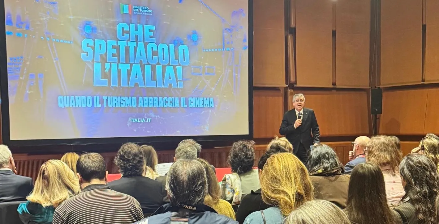 Mazzi presenta il piano per valorizzare borghi e città attraverso le produzioni audiovisive
