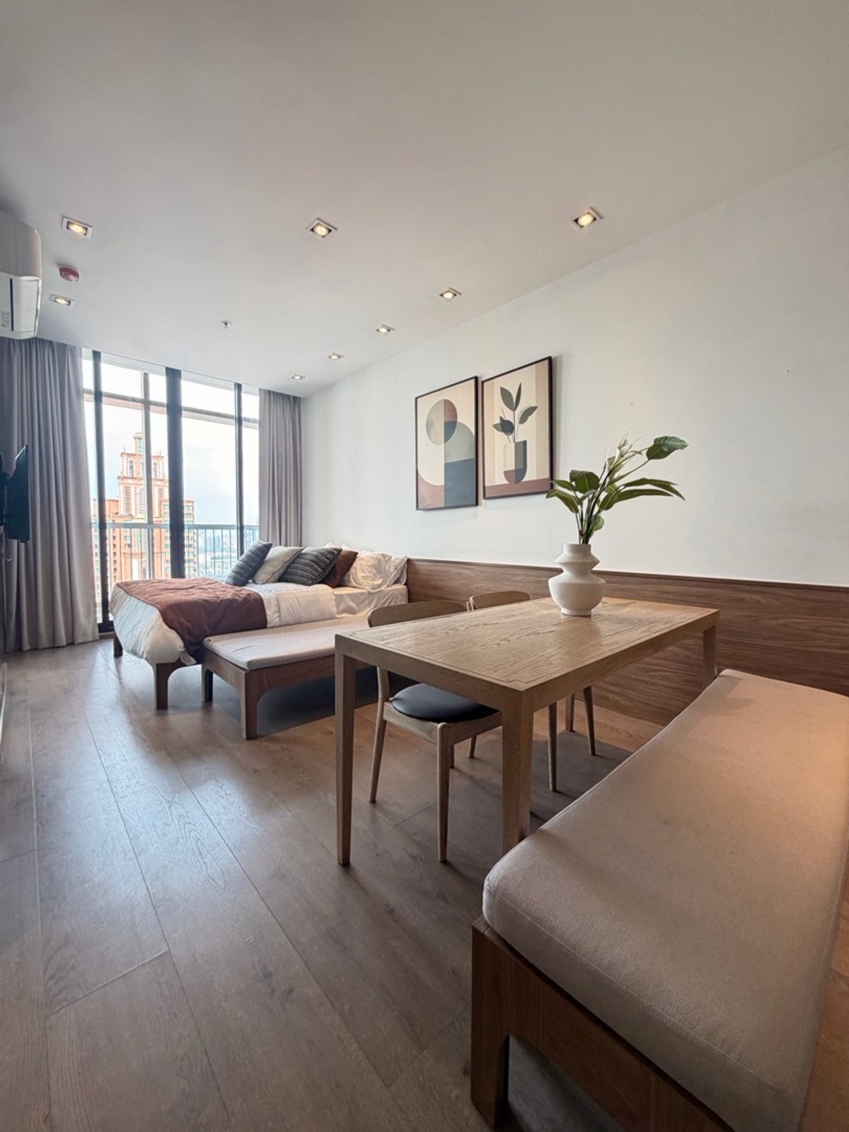 Park Origin Phrom Phong