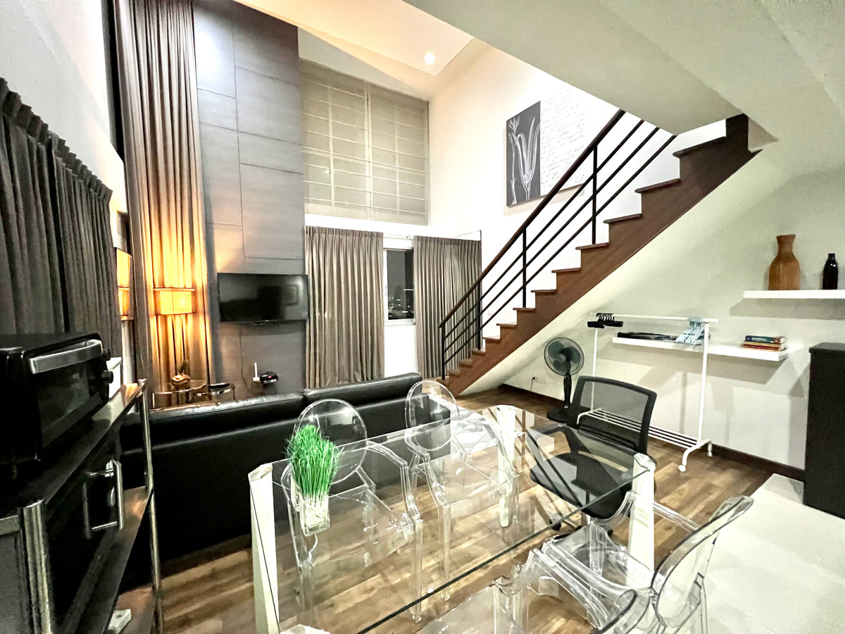 The Rajdamri Serviced Residence