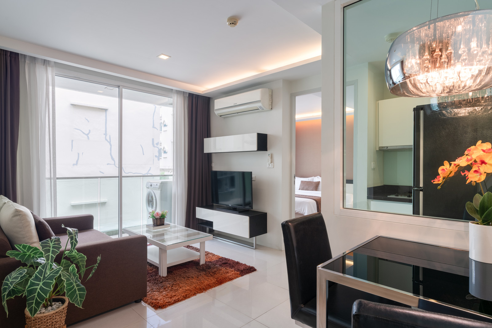 1-Bed Condo for Rent at Beverly 33