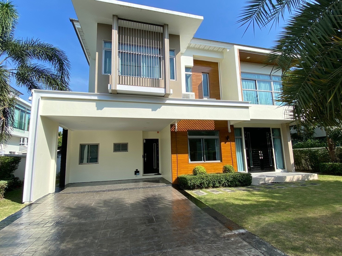 Perfect Masterpiece Sukhumvit 77