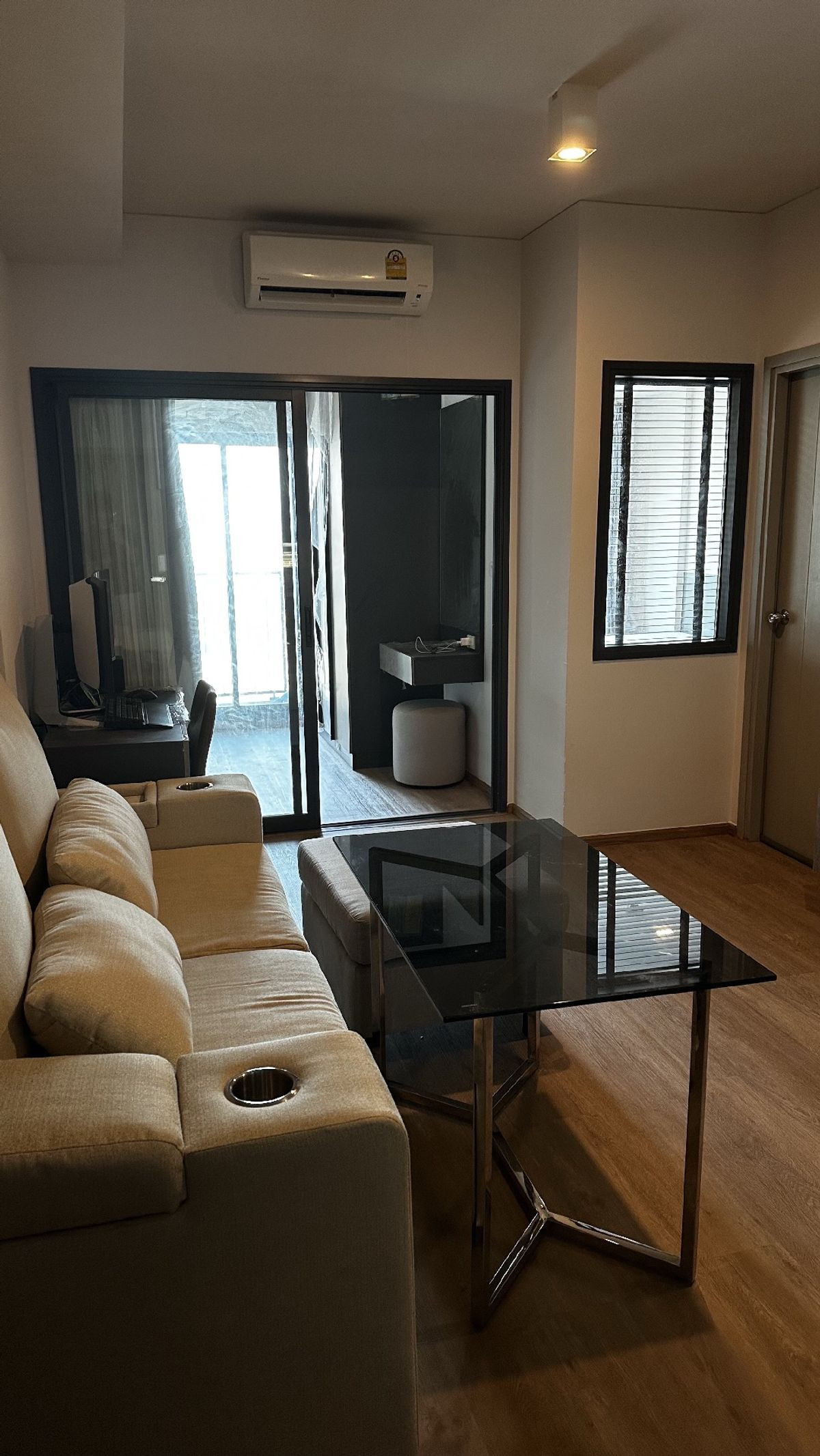 Ideo Phaholyothin Chatujak