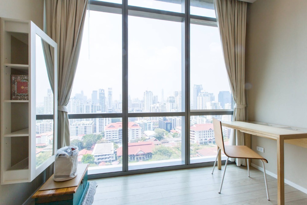 The Room Sukhumvit 21