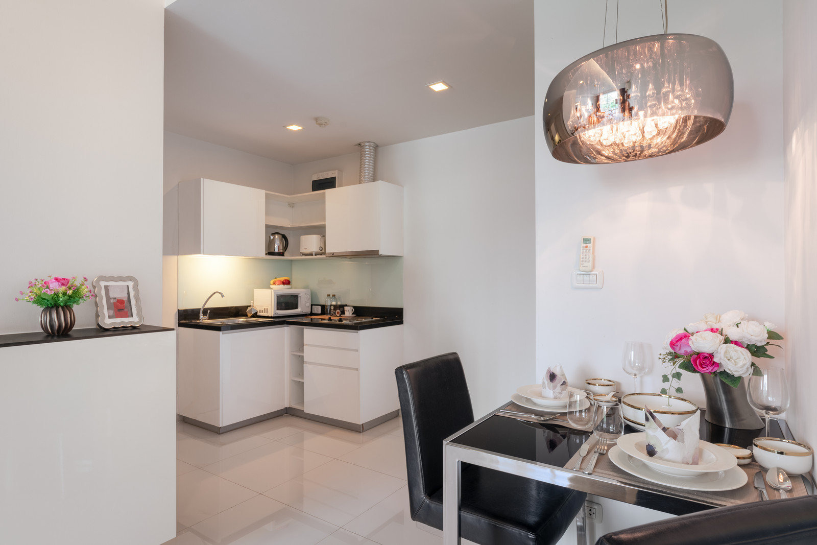 1-Bed Condo for Rent at Beverly 33
