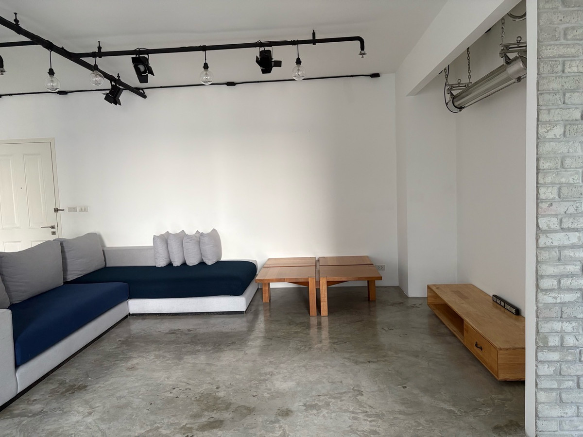 Condo One X Sukhumvit 26