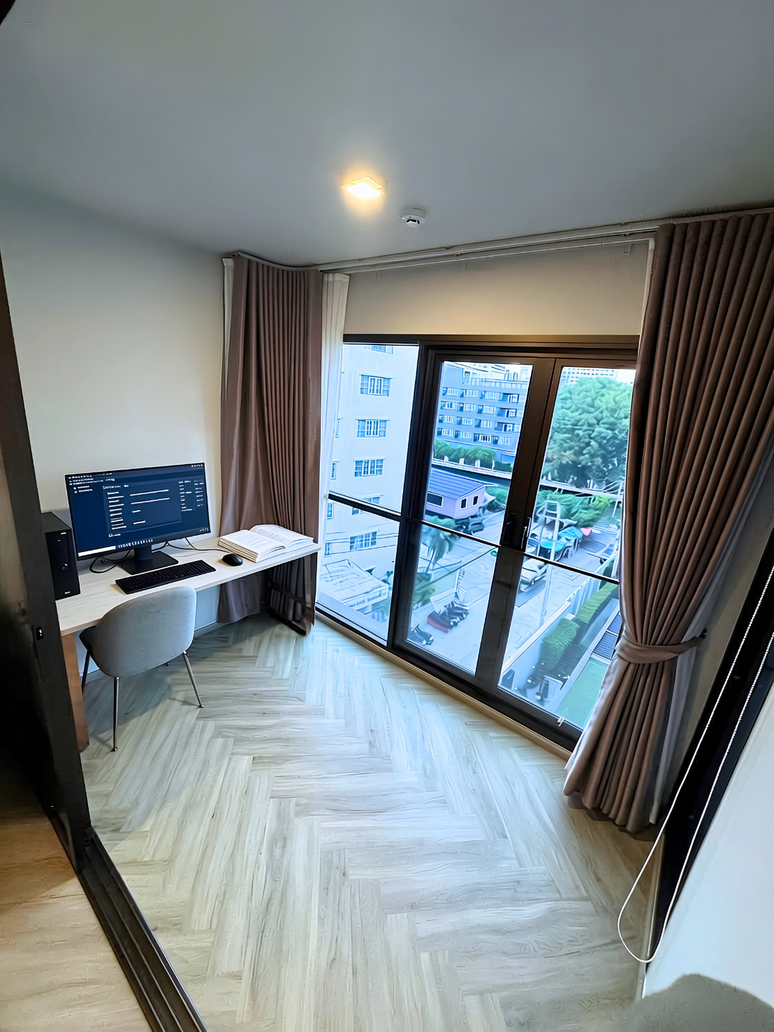 Chapter Thonglor 25