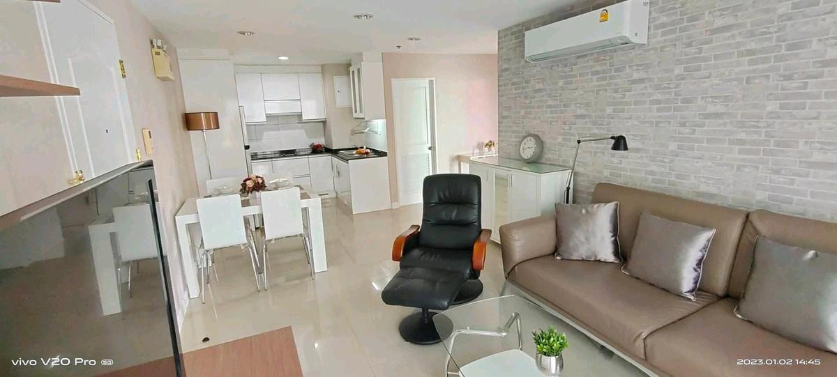 Serene Place Sukhumvit 24