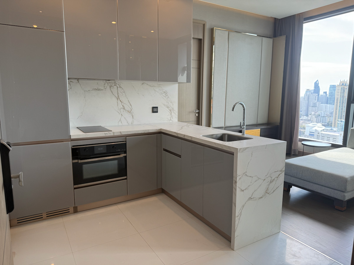 The Esse at Singha Complex